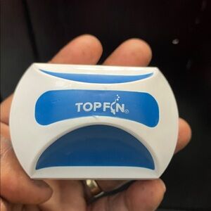 Blue and White Aquarium Cleaner